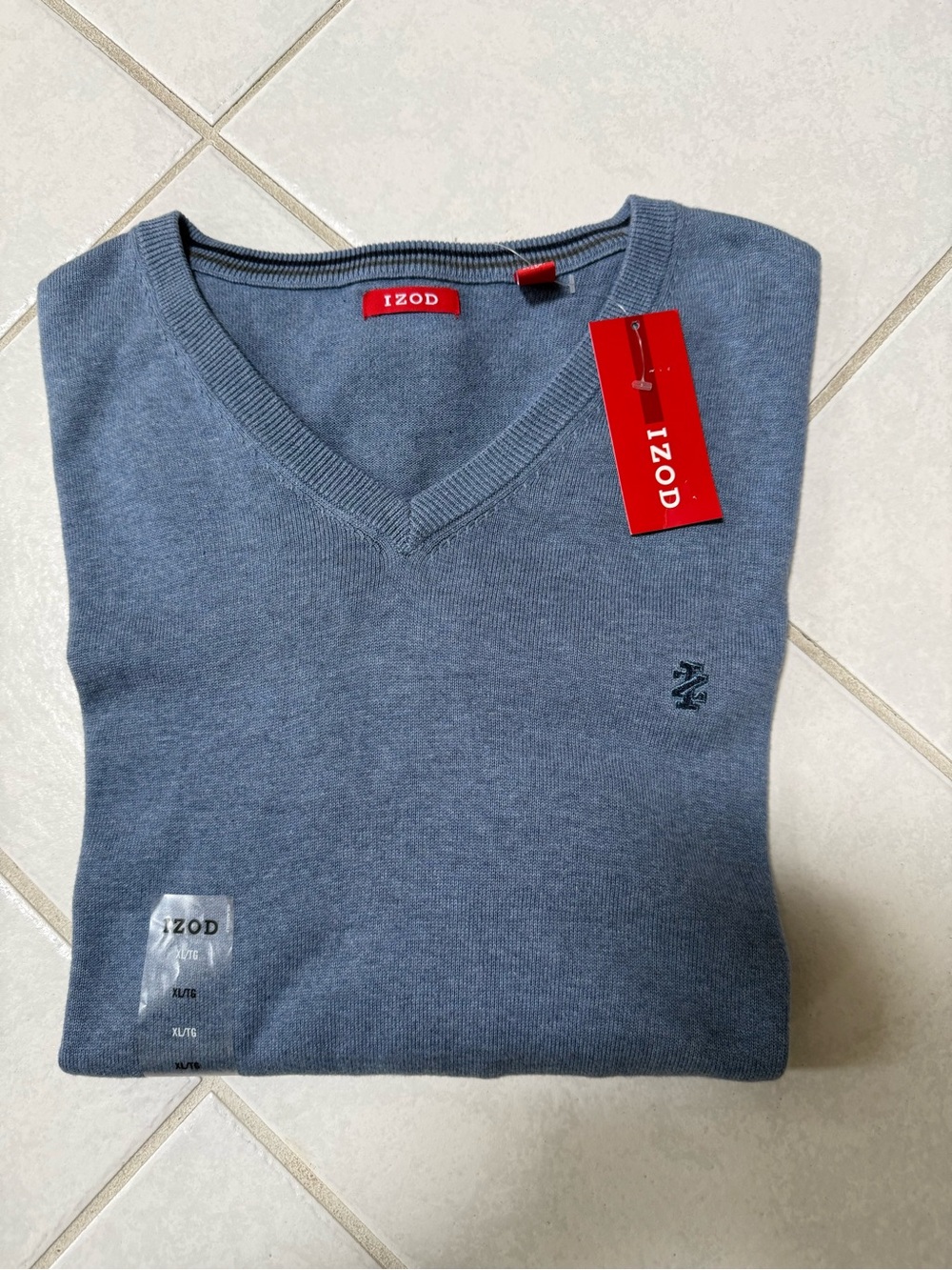 NWT IZOD Men’s V-Neck Sweater in Slate Blue